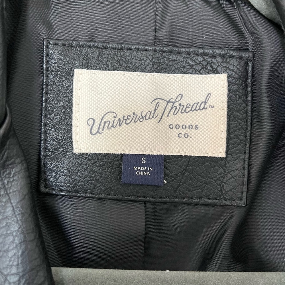 Universal Thread S Black Leather Jacket With Zipp… - image 2